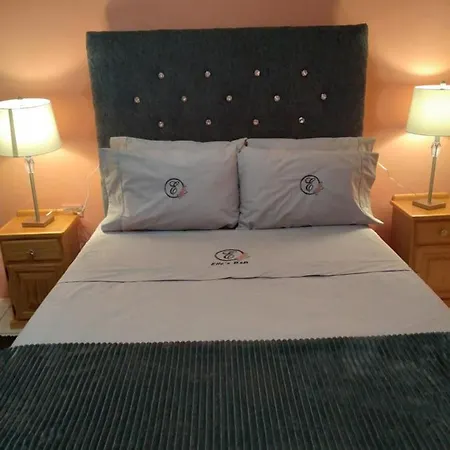 Elle'S B&B